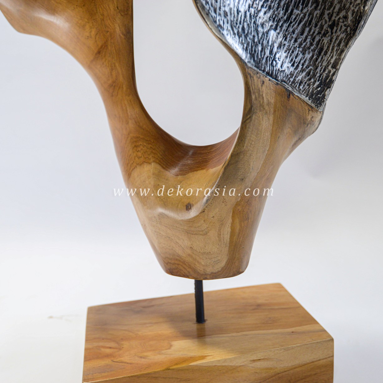 Wood and Aluminium Organic Stand Decorative, High Quality Handmade Natural Wood Decoration - Image 4